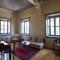 Chalantra Residence