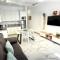 2 Island Village with Wi fi and Pool - Адехе