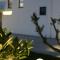 Lake View Rooms Ksamil - 卡萨米尔