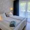 Hillside Rooms