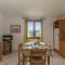 Il Glicine 1.5 Km From The Beach - Happy Rentals