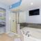 Modern Condo at Yacht Club Villas - ميرتل بيتش