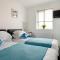 Quayside View - Luxury Apartment on Paignton Harbour