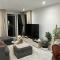 Wonderful en-suite bedroom - Stay with Bruno - 豪士罗