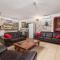 Holiday House Cave Romana