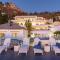 Clifton YOLO Spaces - Clifton Beachfront Apartments