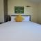 Dolphin Villa with Private Pool & Parking