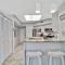 Windward Pointe 804- Sleeps 10 beachfront Resort amenities - شاطئ أورانج