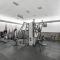 Windward Pointe 804- Sleeps 10 beachfront Resort amenities - شاطئ أورانج
