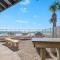 Windward Pointe 804- Sleeps 10 beachfront Resort amenities - شاطئ أورانج