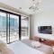 Goldcrest Views 2 - Elegant Studio