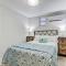 The Reef - Cozy Hideaway - Private Patio - Located Steps from the Beach - Fernandina Beach