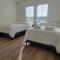 Sunset Hideaway 15 min from Downtown Lake Charles - Iowa