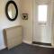 Spacious 3 bed house with parking - Leamington Spa