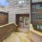 Highridge E10 Cozy One Bedroom Loft with Fireplace and Pool Access - 基灵顿