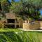 Armonia Apartments & Studios