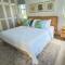 Colourful Serene 3BR Luxury Villa at Porters Place