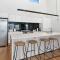 Modern Luxe House with Magnificent View - Queenstown