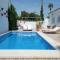 Villa Ana