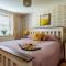 The Cottage - Characterful, coastal family home with new hot tub