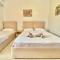Foti Rooms