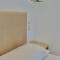 Foti Rooms