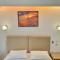 Foti Rooms
