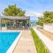 Nice Apartment In Mrljane