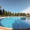 TuscanyChalets - luxe family chalet near sea with pool