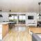 10 person holiday home in Vestervig-By Traum