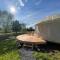 Les logements insolites de la Base Nautique - Verneuil