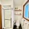 Midcentury Modern Gem - 3bd 2ba - بورتلاند