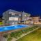 Villa D