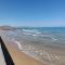 Niros Beachfront Aparthotel - 库基尼坎尼奥