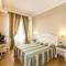 Photo Hotel La Lumiere Di Piazza Di Spagna (Click to enlarge)