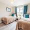 Dartford, Kent - Modern 2Bd 2Bath En-Suite Bungalow M25 Bluewater - Dartford