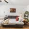 Convenient & Inviting - Fully-Equipped 2BD Condo