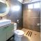 Luxus Villa mit 5 Schlafzimmern, Heated Pool, PS4, Fitnessraum