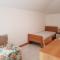 Apartment with Terrace & free parking - 3 Minutes from beach
