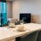 Apartment next to public station, BoxHill Central, 2 Bedrooms, free parking and wifi