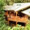 Tropical Timber Treetop Home 4BR swimming creek - Stoney Creek