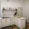 Stay on Summer - CBD Apartment