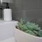 Stay on Summer - CBD Apartment