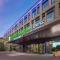 Holiday Inn Express Beijing Zhongguancun Tech Park by IHG l Next to Yuanmingyuan Park & Beijing Sport University l Taxi 10 Minutes to Summer Palace & Peking University & Tsinghua University l 20 Minutes to Badaling Great Wall by High-speed Railway