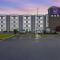 Sleep Inn near I-80 and I-94 - 兰辛