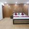 Hotel Crystel Residency By Premium Villa - 新德里