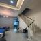 Austin Landed with Pool Table AR43 - 新山 Austin Landed with Pool Table AR43 - 新山
