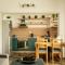 Dinvis Apartments