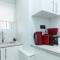 Acropolis View Modern Deluxe Suite with Balcony - Athen