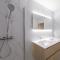 Amandine - Luxury 3 bedrooms apartment with free parking